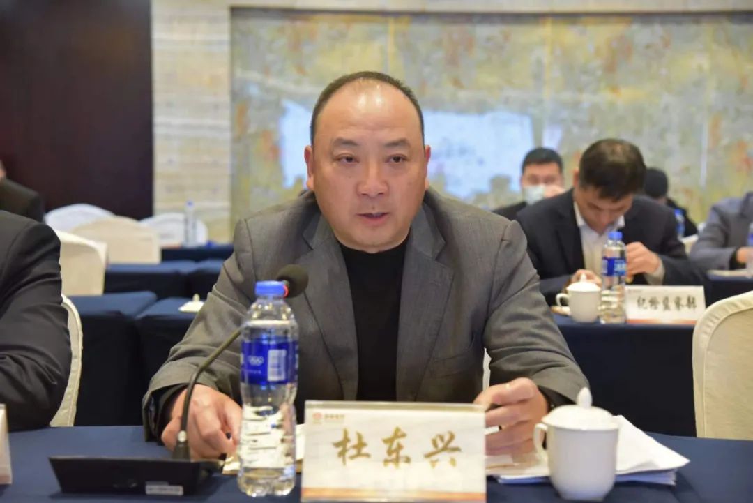 陜鋼集團召開國內(nèi)礦采購業(yè)務(wù)內(nèi)部競標(biāo)會