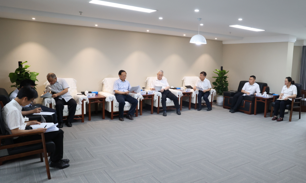 陜西省政協(xié)副主席范九倫來陜鋼集團進行調(diào)研