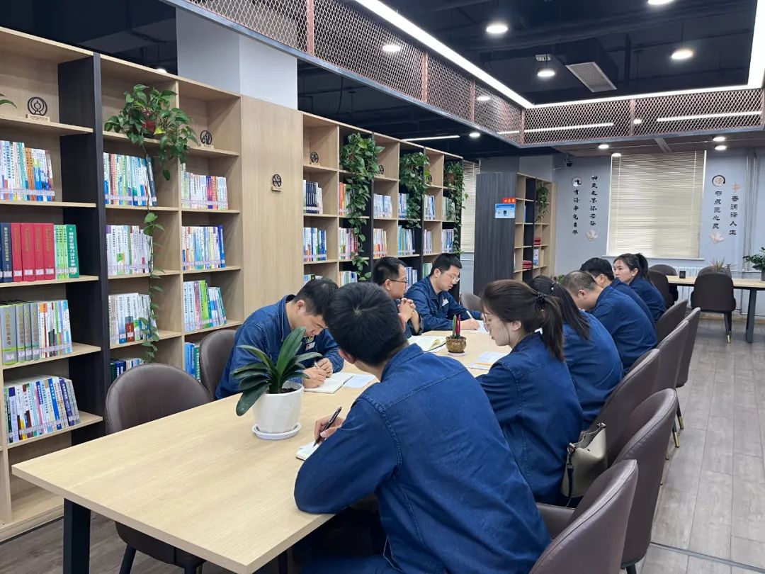 強基礎(chǔ) 提素質(zhì) 打造讓黨放心、青年滿意的團(tuán)干部隊伍