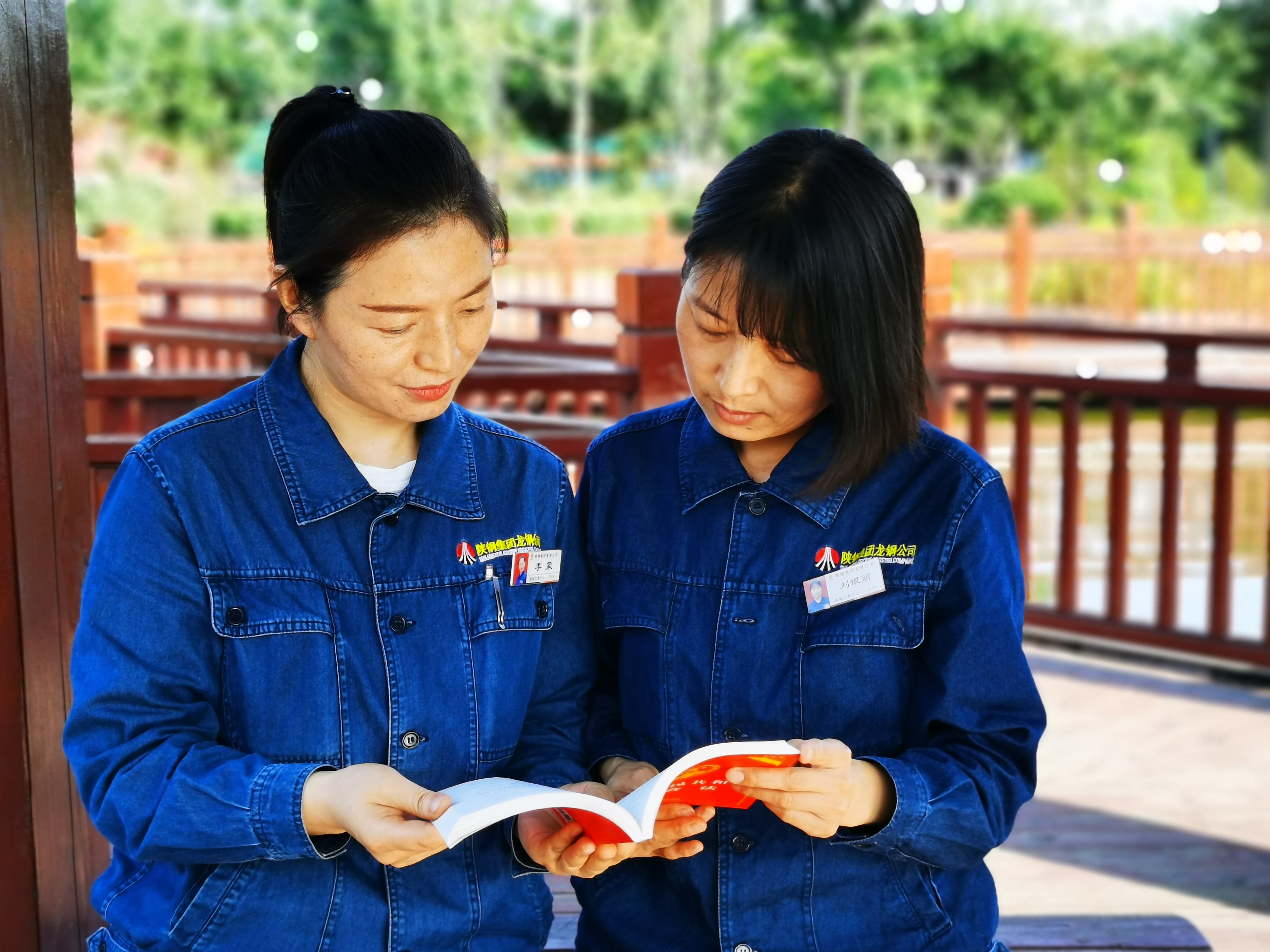 塑造滿意服務(wù)品牌形象 傳承“夢(mèng)桃精神” ——記陜西省“夢(mèng)桃式班組”龍鋼公司檢驗(yàn)計(jì)量中心檢斤班