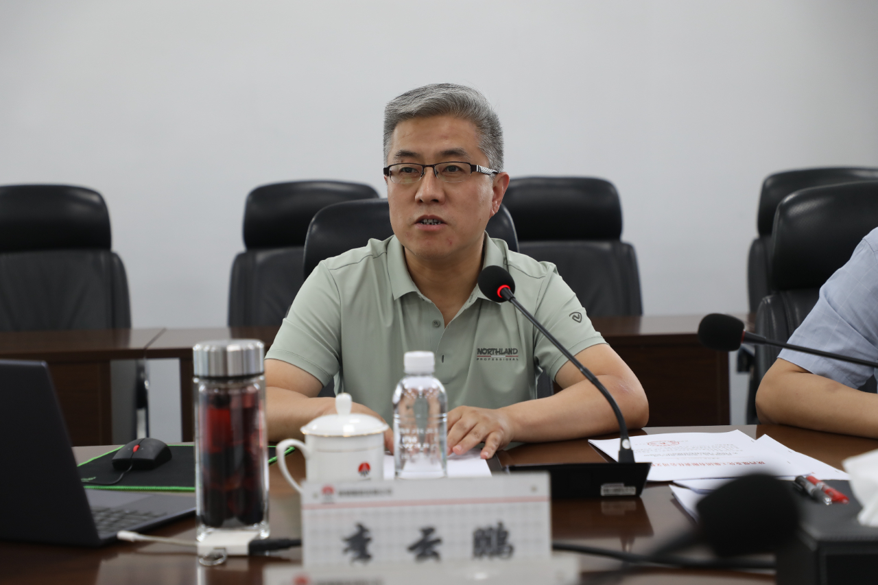 李云鵬一行來龍鋼公司開展概算、安全、招投標專項檢查