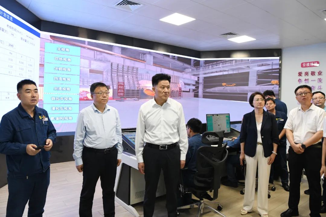 陜西省縣（區(qū)）產業(yè)工人隊伍建設改革現場觀摩團走進陜鋼集團龍鋼公司