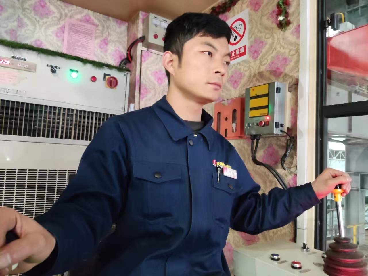 楂樻韩锛熼叿鏆�锛熼嫾閻典汉渚嗘埌(zh脿n)锛�