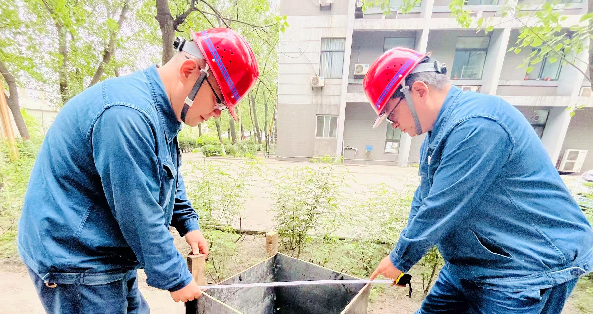 實干擔(dān)當(dāng)顯本色 攻堅克難惠民生
