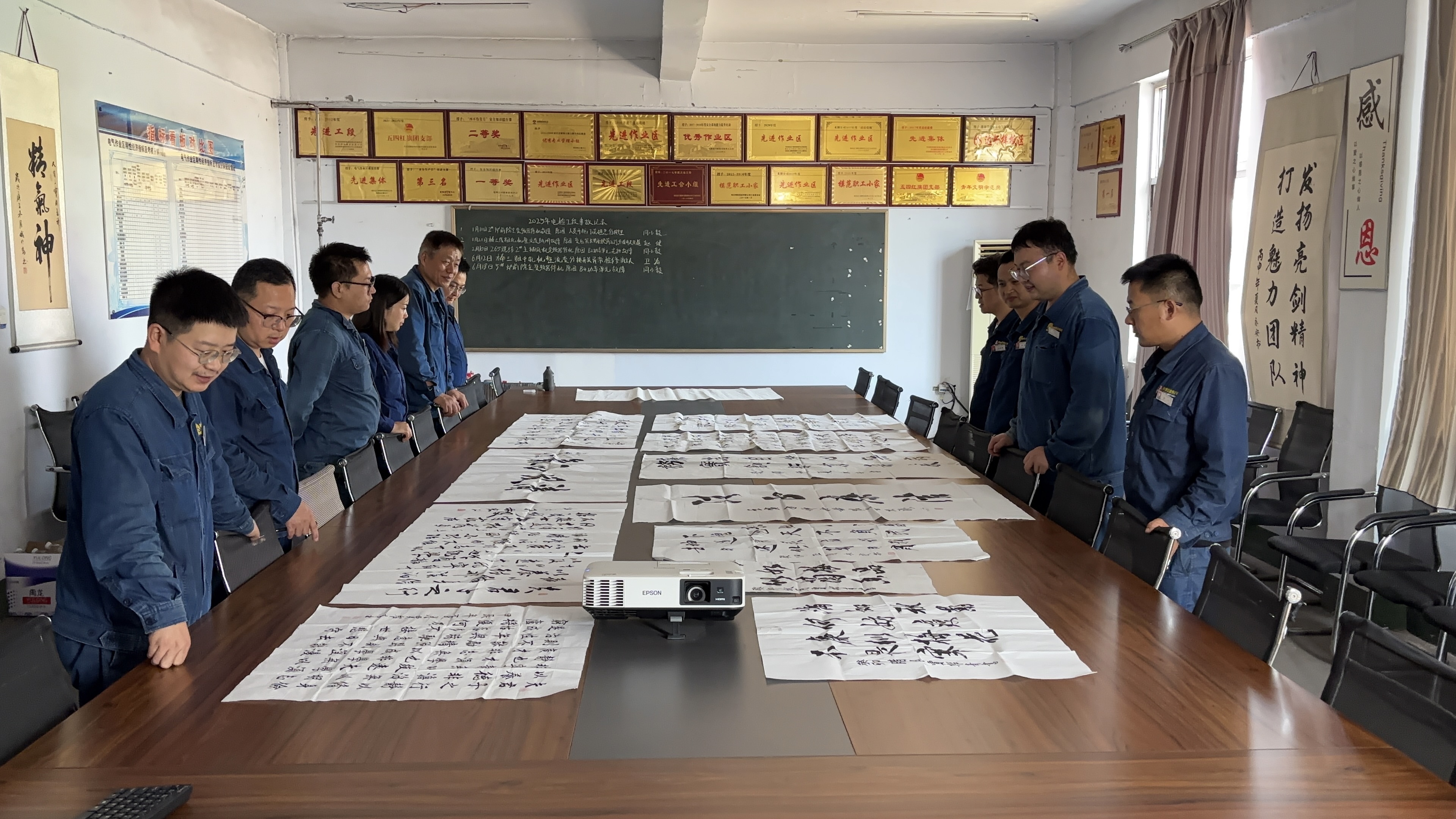 持之以恒正作風(fēng) 清廉護(hù)航促發(fā)展——龍鋼公司黨風(fēng)廉政建設(shè)宣傳教育月活動(dòng)綜述