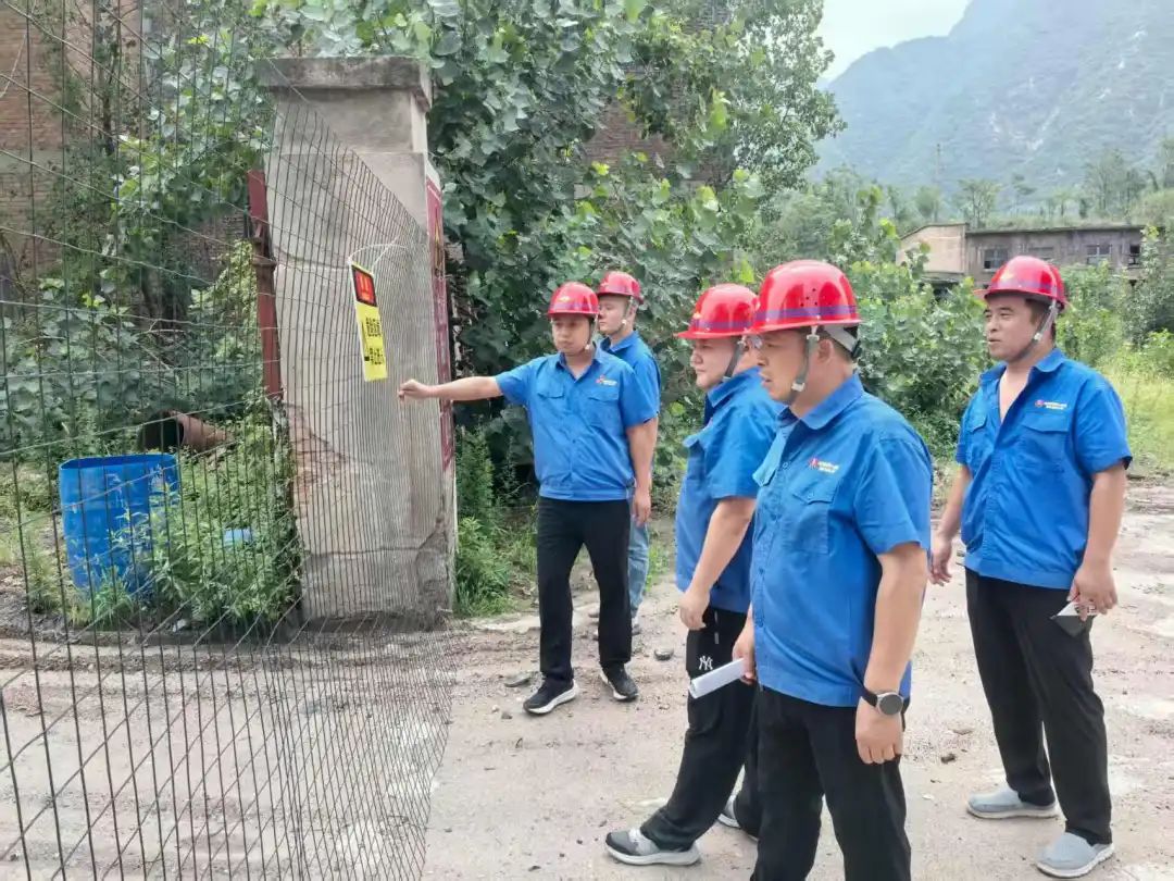 以更高更嚴(yán)更實(shí)舉措 筑牢安全環(huán)保防線 以更高更嚴(yán)更實(shí)舉措 筑牢安全環(huán)保防線
